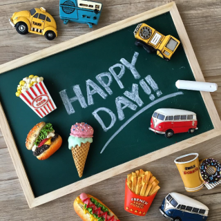 冷蔵庫やロッカーも楽しく飾っちゃおう！　★ウッドフレーム黒板★ミニマグネット　“１００円で暮らしは楽しくなる。“