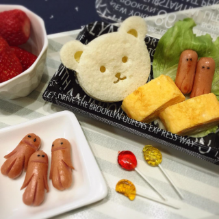 ワレワレハ、ソーセージダ。★食パン用抜型セットなど、お弁当グッズ。　“１００円で暮らしは楽しくなる。“