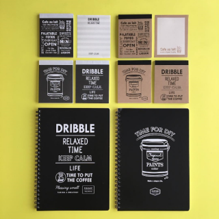 シンプルだけどカッコいい、チョークボード風。　★メモ帳 ・ノート　“１００円で暮らしは楽しくなる。“