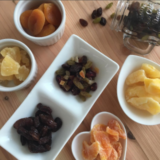 お手軽にフルーツ生活はじめませんか？　★ドライフルーツ　“１００円で暮らしは楽しくなる。“