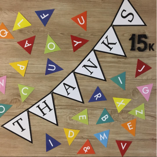 好きなアルファベットを組み合わせて、自分だけのオリジナルガーランド。　★インテリア　“１００円で暮らしは楽しくなる。“