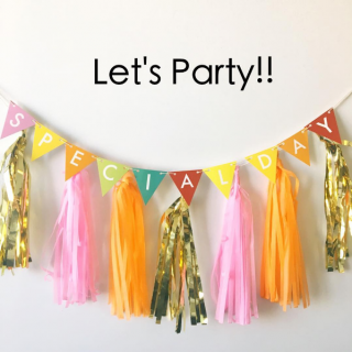 お部屋がいつもと違う空間に！  #ペーパータッセルガーランド #ティンセル　“１００円で暮らしは楽しくなる。“