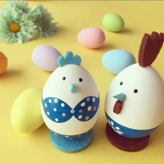 水着姿のバード夫妻。　#雑貨 #イースター #エッグ　“１００円で暮らしは楽しくなる。“