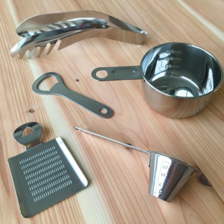 きらりと光る日本の技術　#調理器具 #日本製 #madeinjapan #キッチン　“１００円で暮らしは楽しくなる。“