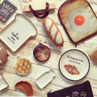 可愛いパン焼きあがりました！　#100均 #雑貨 #パン #パングッズ #カフェ #ブレッド #パン祭り #パン柄 #bread　“１００円で暮らしは楽しくなる。“