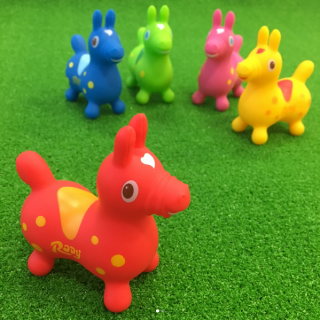 イタリア生まれのロディが新登場しました。 みんな集まれ〜！みんな整列！　#100均 #雑貨#ロディ #置物 #キャラクター #カラフル #おもちゃ　“１００円で暮らしは楽しくなる。“