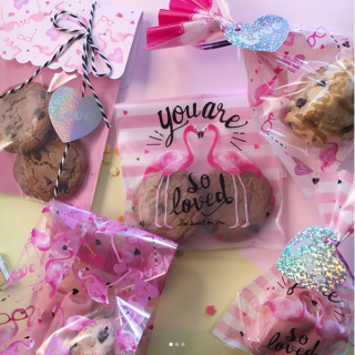 かわいらしく心をこめてちょこっとラッピング♪　#100均 #100円ショップ #雑貨 #バレンタイン #valentinesday #チョコレート #手作り #クッキー #ラッピング　“１００円で暮らしは楽しくなる。“