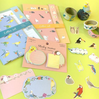 あなたは、どの鳥が好き？　#100均 #100円ショップ #雑貨 #鳥 #鳥好き #バード #文房具 #オカメインコ #シマエナガ #すずめ #インコ #文鳥　“１００円で暮らしは楽しくなる。”