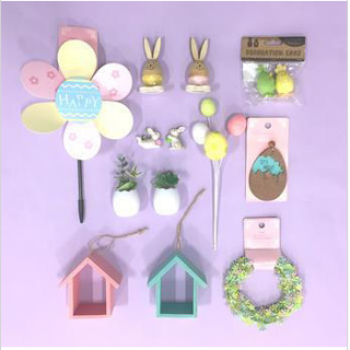 HAPPY　EASTER　春らしいパステルカラーで揃えたイースターグッズです。インテリアとして飾るだけで気分はハッピーになります。　“１００円で暮らしは楽しくなる。“