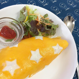 オムライスも可愛く衣替えしちゃお★　#100均 #100円ショップ #雑貨#エッグ #卵 #たまご #玉子 #オムライス　“１００円で暮らしは楽しくなる。“