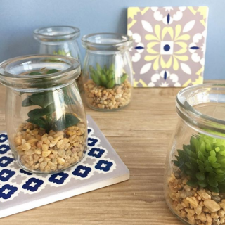 おうちに緑をおいて、ほっと一息　#100均 #100円ショップ#雑貨 #インテリア #造花　“１００円で暮らしは楽しくなる。“