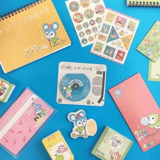 どこか懐かしのレトロ柄文房具　#100均 #100円ショップ #雑貨 #文具 #文房具 #懐かしい #かわいい　“１００円で暮らしは楽しくなる。“