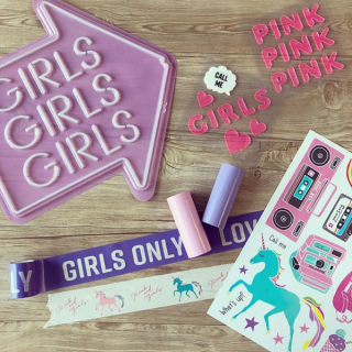 女の子はやっぱり、ピンクがすき！　#100均 #100円ショップ #雑貨 #女の子 #girl #girls #pink #ピンク #マスキングテープ #ユニコーン #　“１００円で暮らしは楽しくなる。“