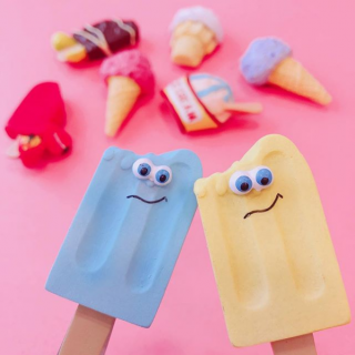 夏がきた！　ぼくたちの出番かな！　#100均 #100円ショップ#雑貨 #マグネット #アイス #アイスクリーム#夏 #summer　“１００円で暮らしは楽しくなる。“