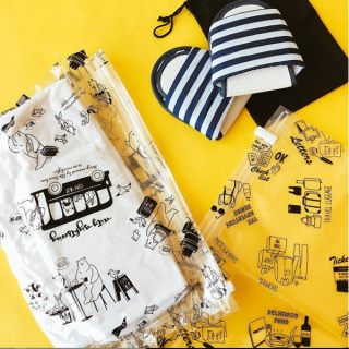 かわいい動物たちと、週末の旅行の準備はOK？　#100均 #100円ショップ #雑貨 #旅行 #トラベル #アニマル #線画 #モノクロ #シロクマ #バス #ロンドンバス　“１００円で暮らしは楽しくなる。“