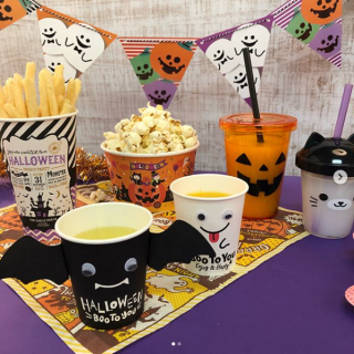 ドキドキ、ワクワクなハロウィンシーズンのはじまり！　#100均 #100円ショップ #雑貨 #Halloween #ハロウィン #ハロウィンパーティーグッズ #パーティーグッズ #ジャックオランタン #Jack-o’-Lantern #おばけ #パンプキン #trickortreat　“１００円で暮らしは楽しくなる。“