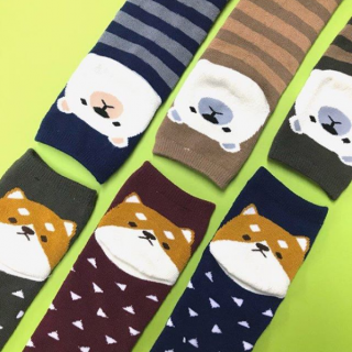かかとも可愛いパイルソックス。　#100均 #100円ショップ#雑貨 #かかと #靴下 #socks #柴犬 #シロクマ#アニマル #犬 #クマ　“１００円で暮らしは楽しくなる。“  