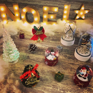 寒くなってきたら、クリスマスの準備をはじめよう。　 #100均 #100円ショップ #雑貨 #クリスマス #インテリア#Christmas #Noel #クリスマスツリー #マーキーライト　“１００円で暮らしは楽しくなる。“ 