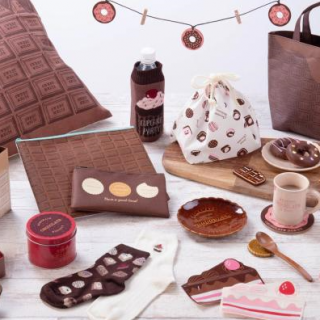 ショコラトリーシリーズ 　チョコレートやビスケット、ケーキ等のスイーツモチーフのアイテムが大集合♪　“１００円で暮らしは楽しくなる。“