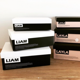 こっそり収納できるインテリア。　#100均 #100円ショップ #雑貨 #インテリア #収納 #見せる収納 #モノトーン #ピンク #モノクロ　“１００円で暮らしは楽しくなる。“