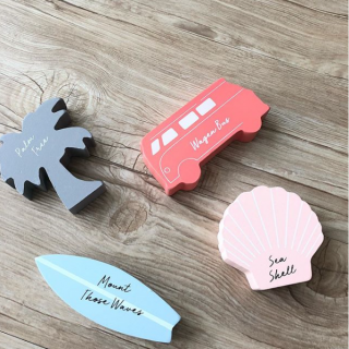 夏の計画を立てたくなる、カラフルなオブジェ　#100均 #100円ショップ #雑貨 #mycando  #夏 #summer #海 #sea #ビーチ#beach　“１００円で暮らしは楽しくなる。“