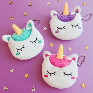 どんな夢を見ているのかな？　#100均 #100円ショップ #雑貨 #mycando #ユニコーン #ポーチ　“１００円で暮らしは楽しくなる。“