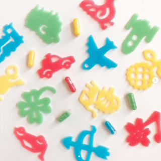 お花、星座、干支、乗り物… 何が出るのかはお楽しみ★　#100均 #100円ショップ #雑貨 #mycando #玩具 #おもちゃ #カプセル #水でふくらむ　“１００円で暮らしは楽しくなる。“