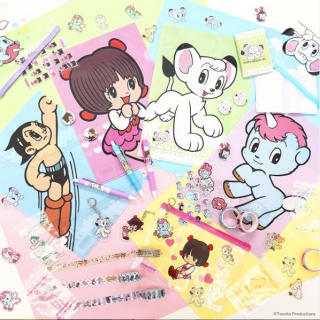 手塚治虫ワールド×キャンドゥコラボ商品第3弾が発売決定★ ファイルやシール、キーホルダー等のアイテムがたくさん！ 7月16日（木）より順次発売予定です♪　“１００円で暮らしは楽しくなる。“