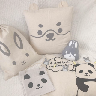 動物たちに囲まれて癒されたい　“１００円で暮らしは楽しくなる。“