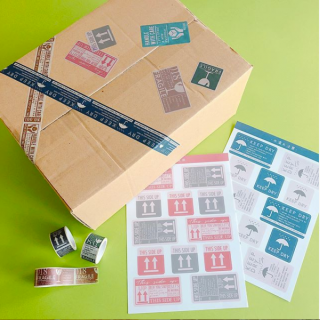 大切なお荷物に。　“１００円で暮らしは楽しくなる。“