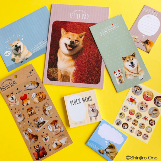 「 柴犬まる @marutaro 」とのコラボ企画第8弾発売決定！ 発売は2020年10月22日（木）～順次スタートです。　“１００円で暮らしは楽しくなる。“