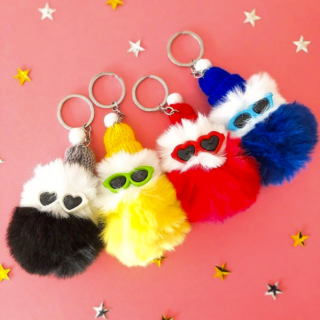 フワフワでファンキーなおれたち。 モフモフーッ！　“１００円で暮らしは楽しくなる。“