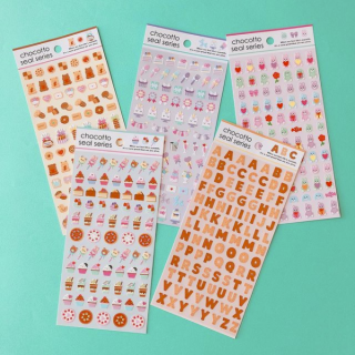 ちょこんとかわいいキュートなデザイン♡　“１００円で暮らしは楽しくなる。“