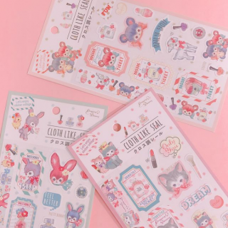 ほんわり、優しい雰囲気のシールです。　“１００円で暮らしは楽しくなる。“