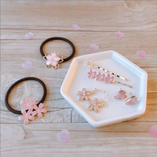 春になるのが待ち遠しい♪　“１００円で暮らしは楽しくなる。“