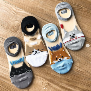 いろんなアニマルが大集合！！　“１００円で暮らしは楽しくなる。“