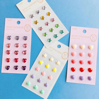 自分だけのオリジナルデコレーションに♪　“１００円で暮らしは楽しくなる。“