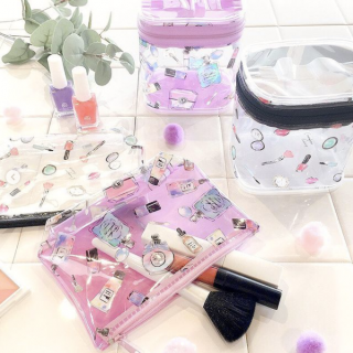 気分があがる収納アイテム　“１００円で暮らしは楽しくなる。“