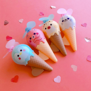 涼しい風をお届けしちゃうよ☆ “100円で暮らしは楽しくなる