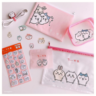 「ちいかわ」が可愛い雑貨になって初登場♪　“１００円で暮らしは楽しくなる。“