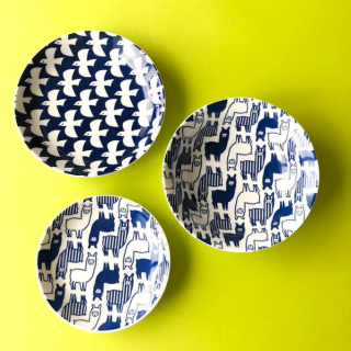 食卓に並べるのが待ち遠しくなる　“１００円で暮らしは楽しくなる。“