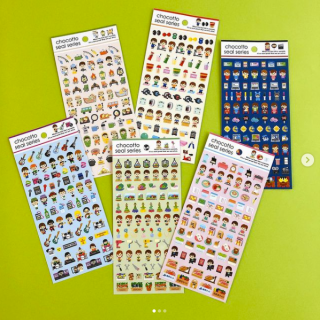 色んな趣味がシールになりました♪　“１００円で暮らしは楽しくなる。“