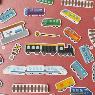 大人も子供も楽しめるマグネット、使い方はあなた次第っ！　“１００円で暮らしは楽しくなる。“