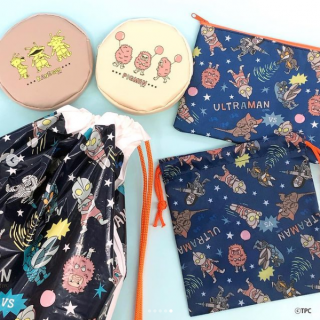 幅広い世代に人気のウルトラマンや怪獣たちが可愛い雑貨になりました♪  発売日：2021年7月15日（木）より順次　“１００円で暮らしは楽しくなる。“