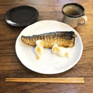 大根おろしを型に詰めてしぼるだけ。 かわいい猫に大変身🐈　“１００円で暮らしは楽しくなる。“