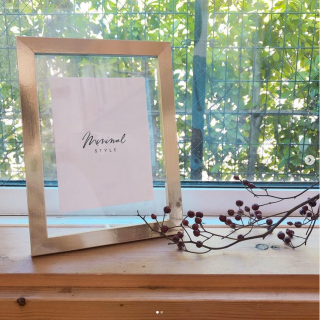 飾るだけでお部屋のアクセントに。　“１００円で暮らしは楽しくなる。“