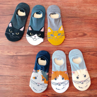 キリッとしたお顔も素敵でしょ♪　“１００円で暮らしは楽しくなる。“