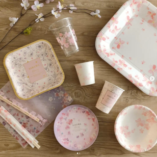 春～♪開花が楽しみですね！　“１００円で暮らしは楽しくなる。“