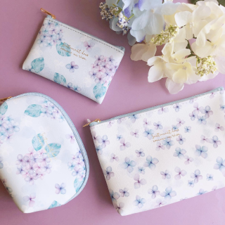 今年もきました。あじさいの季節。　“１００円で暮らしは楽しくなる。“