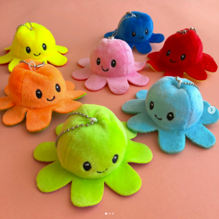 怒っちゃうぞ　“１００円で暮らしは楽しくなる。“